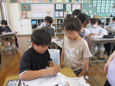 学校探検　濱田先生 (7)