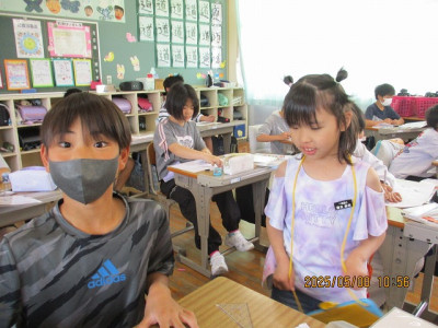 学校探検　濱田先生 (8)